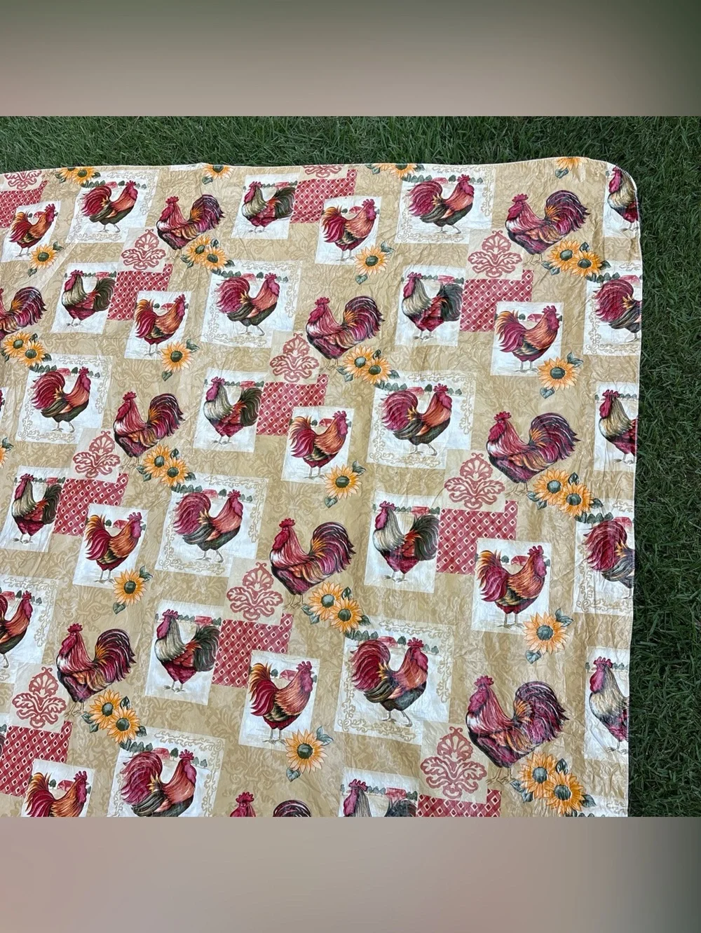 Chicken Rooster Tablecloth 99x58 Country Farmhouse Floral Vinyl Flannel Backing